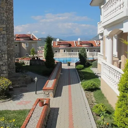 Apartment Thera Homes 20